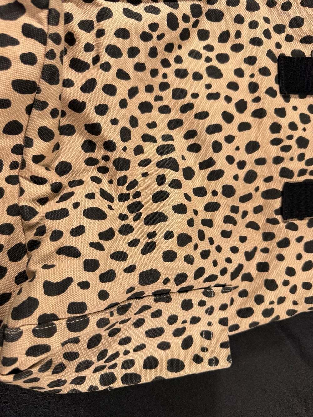 Universal Thread - Picture 4 of 8